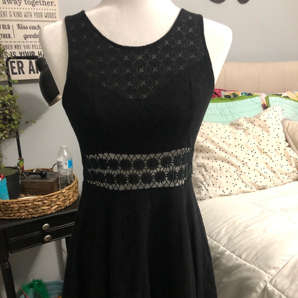 Free People Black Dress Size 4 Embroidered waist